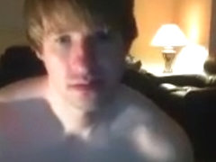 Dishy homosexual is having fun in a small room and shooting himself on webcam