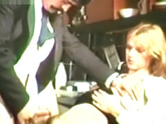 Brigitte Lahaie in Scene 4 - Festival erotique (1977)