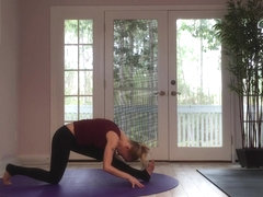 Mandala Vinyasa Yoga Flow buttcrack asscrack sensual