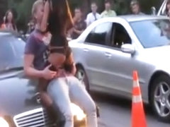 Lucky guy gets a sexy lap dance in the street
