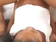 Ebony Babe Amilian Kush Gets Her Pussy Stretched