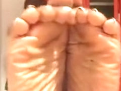 IG: _tastethecocoa2 Deep Stinky Soles JOI (going private soon)